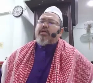 Tafsir Al-Quran Tafsir al-Quran, rakaman video, kuliah maghrib, tafsir ayat 1, surah Al-Falaq; oleh ustaz Hishamuddin Abdul Aziz…